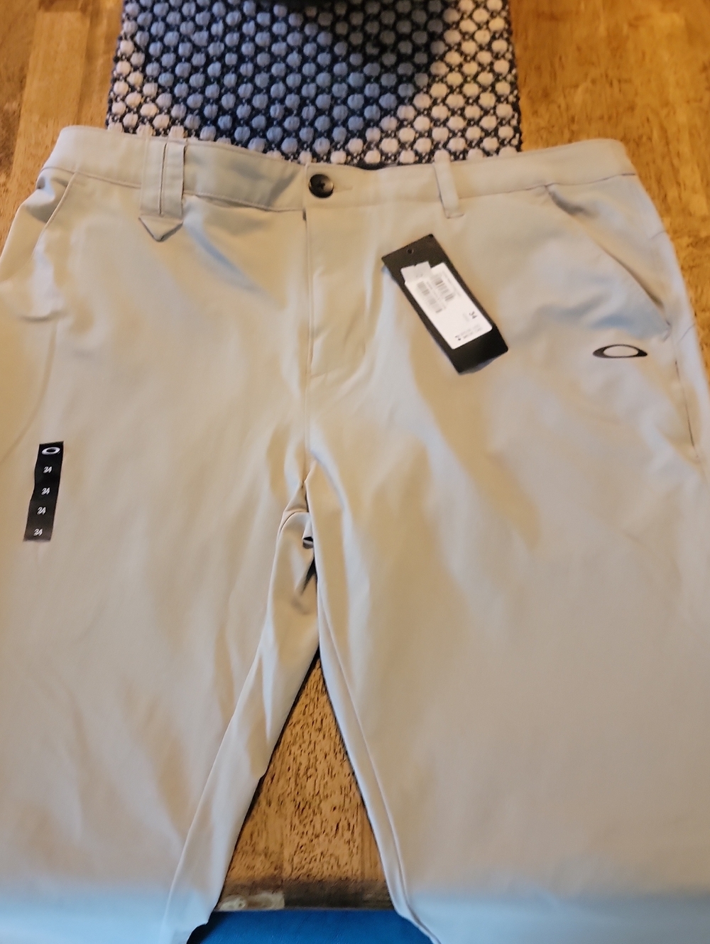 Oakley Light Beige Men's Performance Chinos